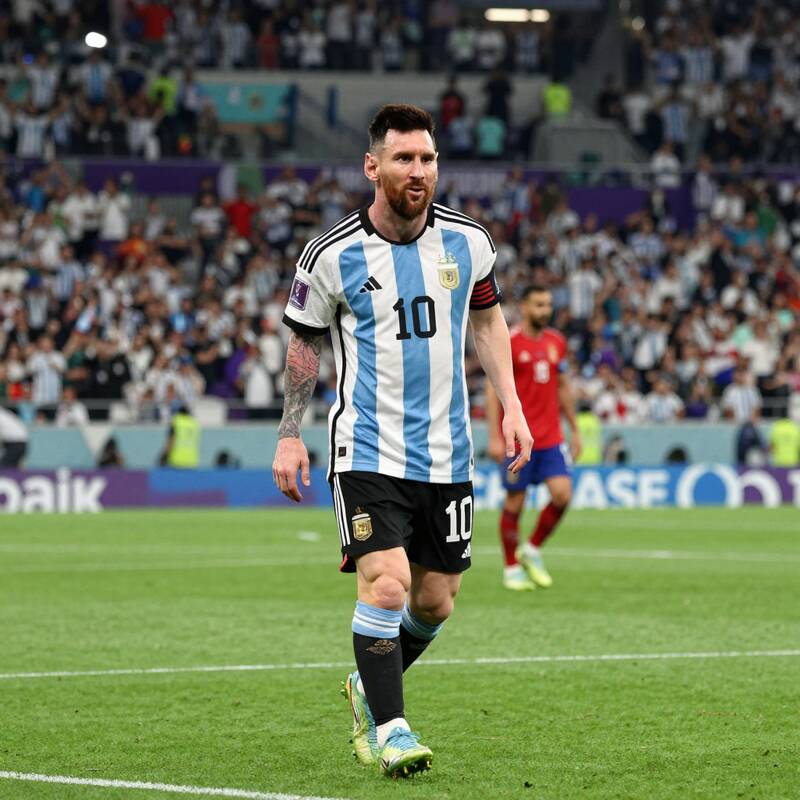 Tây Ban Nha soán ngôi Argentina: Messi lặng lẽ khép lại kỷ nguyên huy hoàng - 4788
